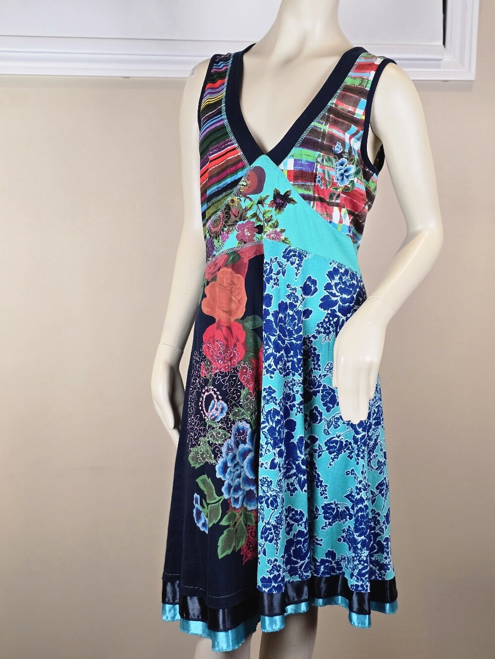Sz XL Desigual Multicolor Patchwork Floral V-Neck A-Line Sleeveless Dress